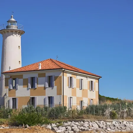 Spacious Flat With Large Terrace-beahost Lägenhet Bibione