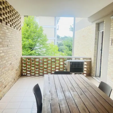 Lägenhet Spacious Flat With Large Terrace-beahost